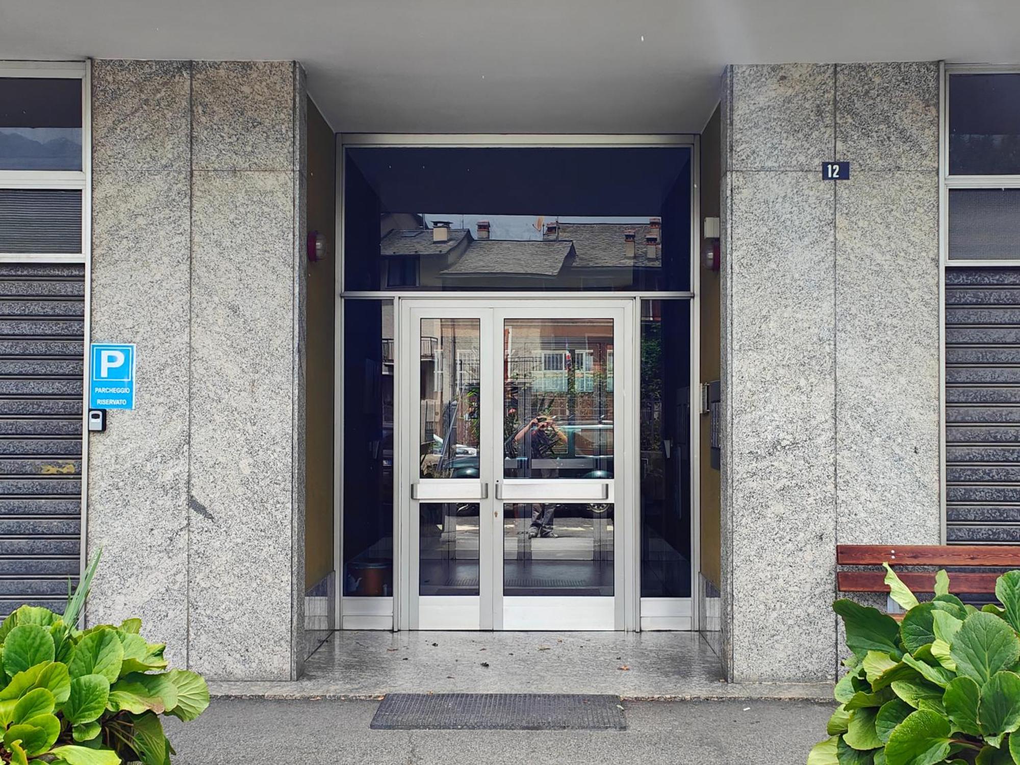 Alfiumea Appartement Tirano Buitenkant foto