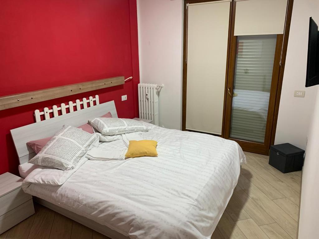Alfiumea Appartement Tirano Buitenkant foto