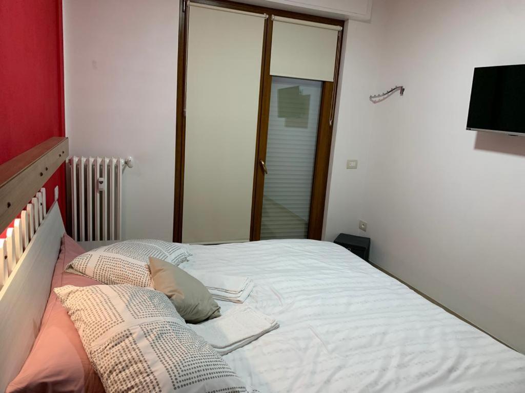 Alfiumea Appartement Tirano Buitenkant foto